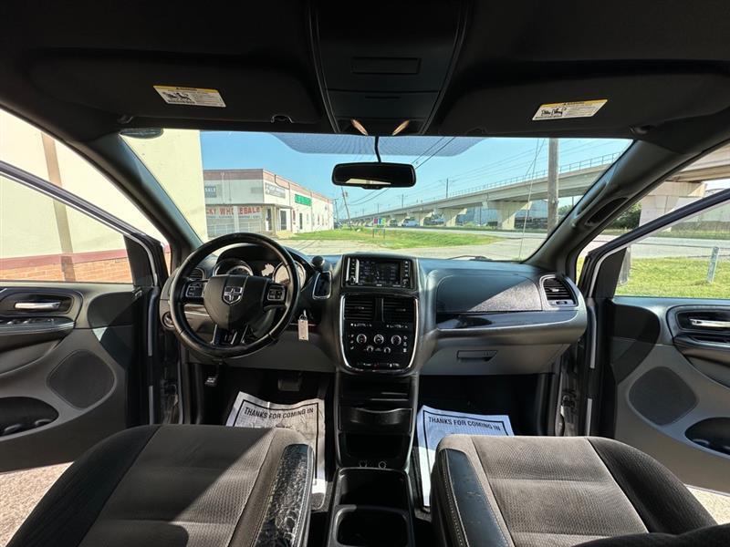 Dodge Grand Caravan SE 2018