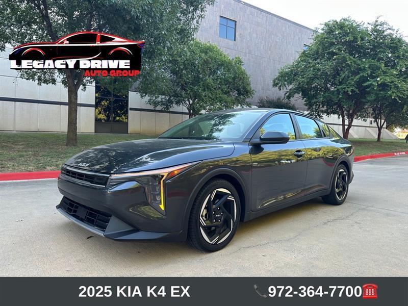 Kia K4 EX 2025