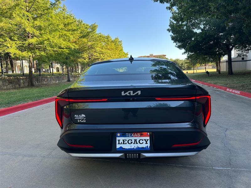 Kia K4 EX 2025