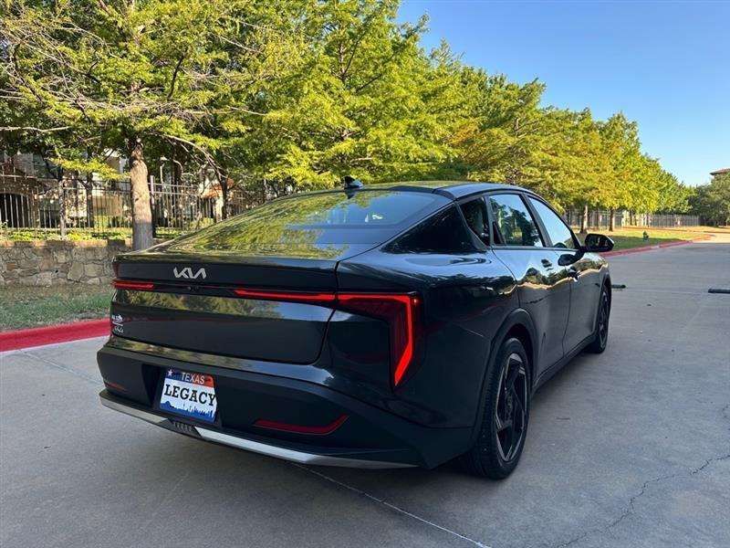 Kia K4 EX 2025