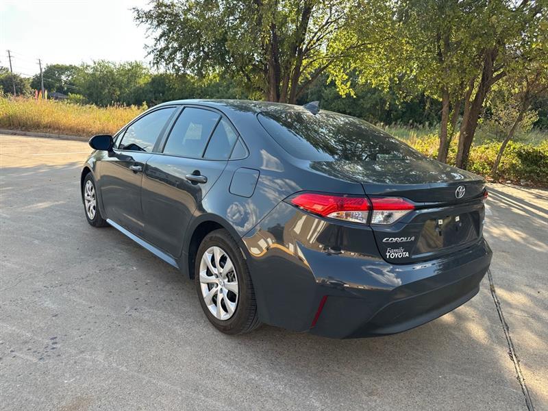 Toyota Corolla LE 2025