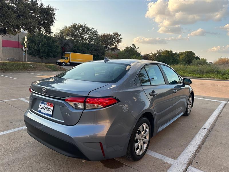 Toyota Corolla LE 2026