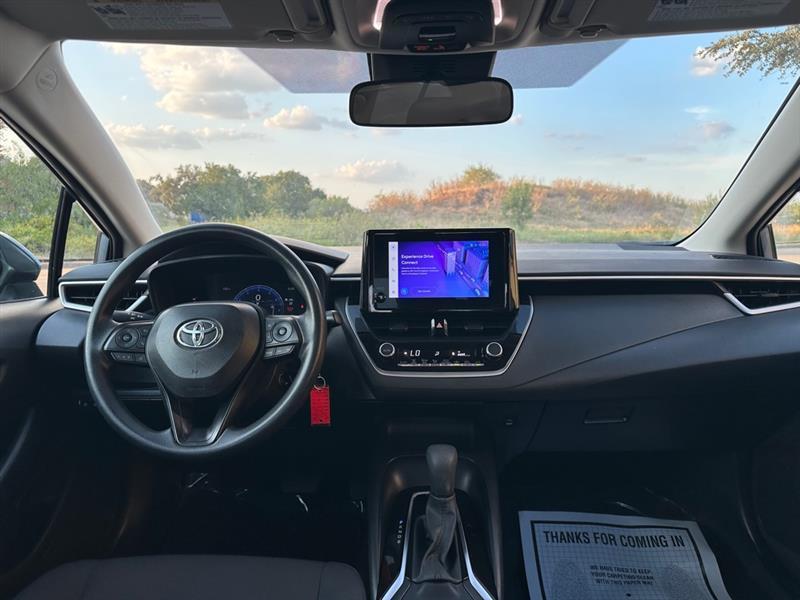 Toyota Corolla LE 2026
