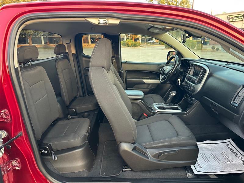 Chevrolet Colorado LT Ext. Cab 2WD 2022