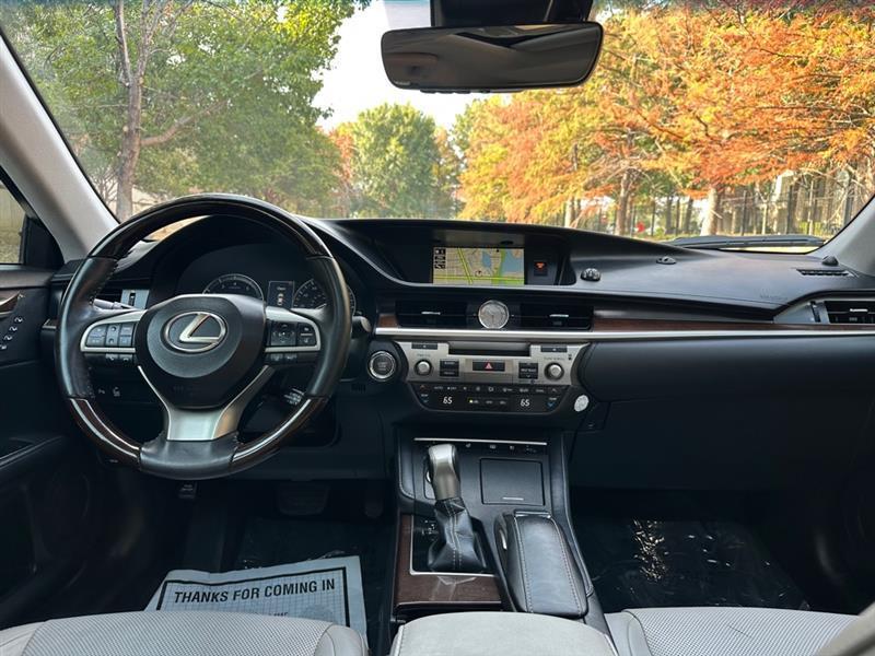 Lexus ES 350 Sedan 2018