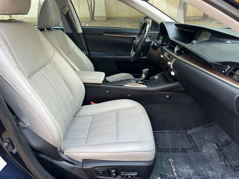 Lexus ES 350 Sedan 2018