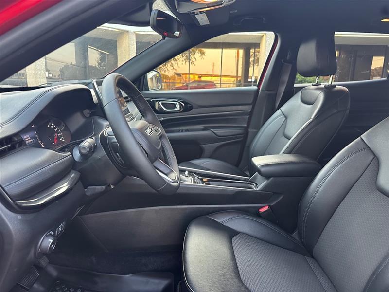 Jeep Compass Latitude 2025