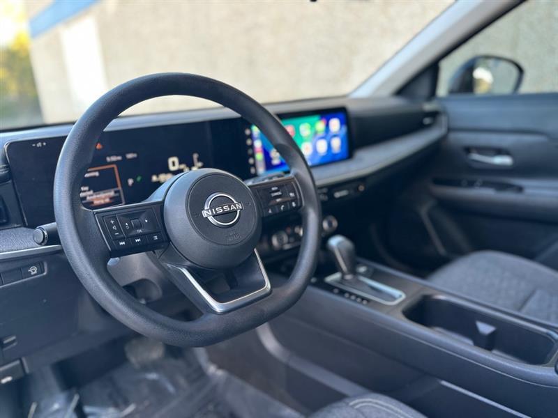 Nissan Kicks SV 2025