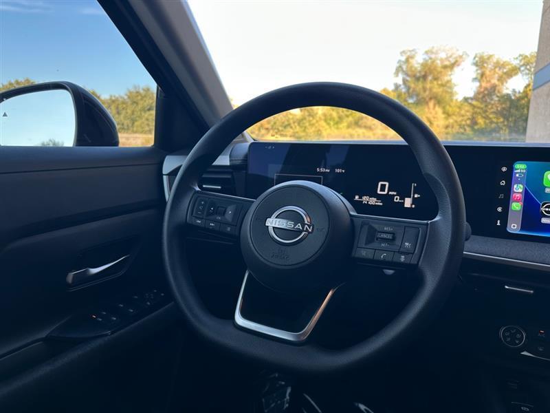 Nissan Kicks SV 2025