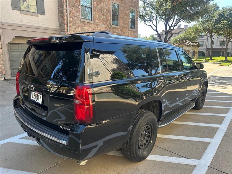 Chevrolet Suburban Premier 4WD 2017
