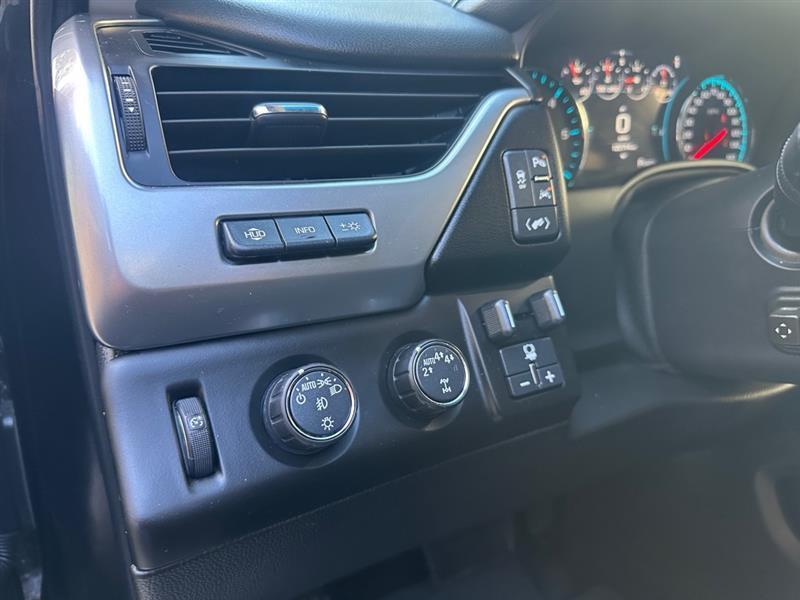 Chevrolet Suburban Premier 4WD 2017