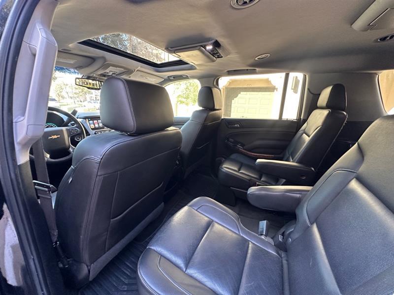 Chevrolet Suburban Premier 4WD 2017