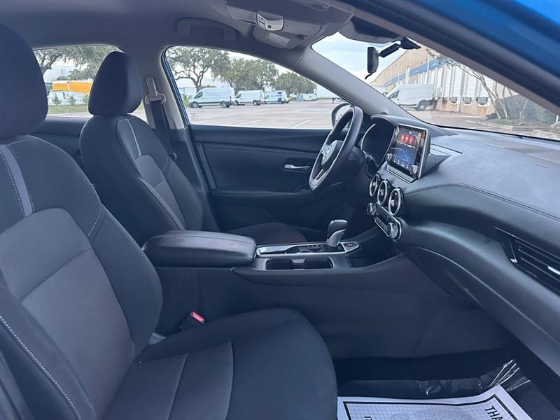 Nissan Sentra SV 2025