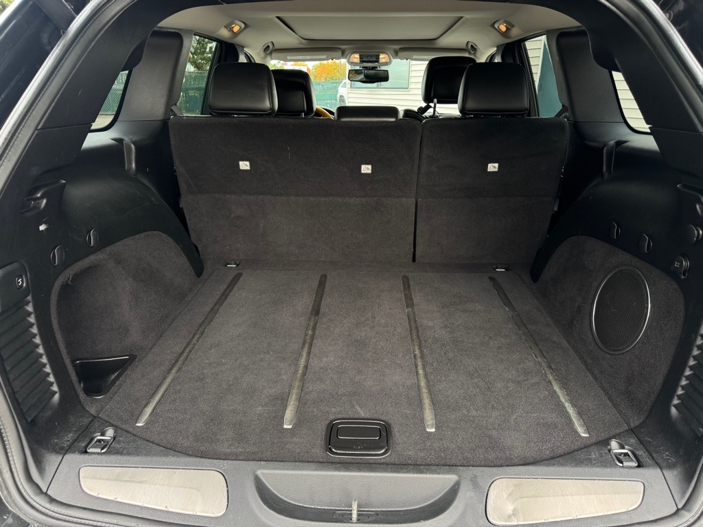 Jeep Grand Cherokee Overland 4WD 2011