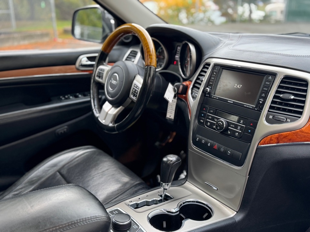 Jeep Grand Cherokee Overland 4WD 2011
