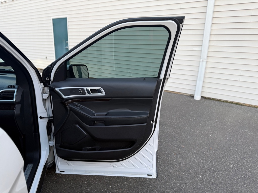 Ford Explorer Limited 4WD 2015