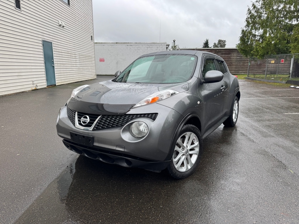 2014 Nissan Juke SV FWD CVT
