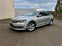 2012 Volkswagen Passat 