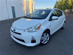 2014 Toyota Prius c 