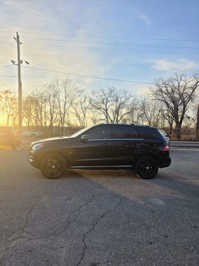 Mercedes-Benz M-Class  2014