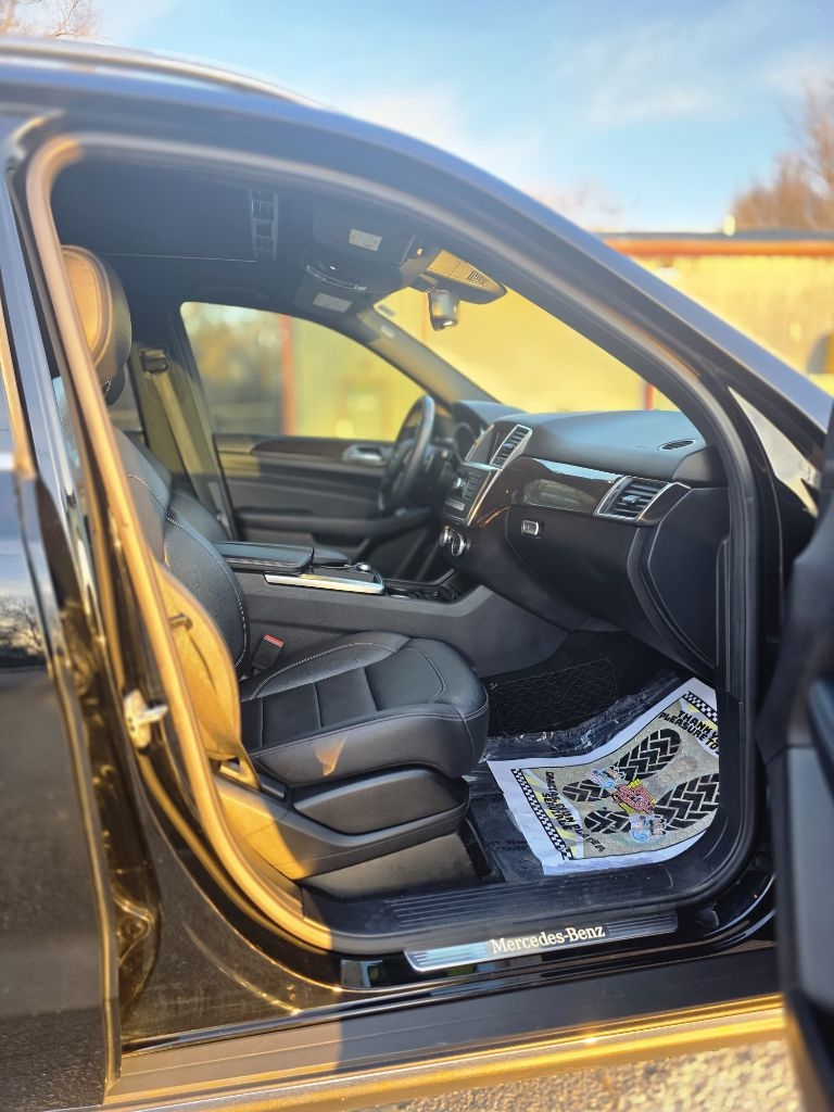 Mercedes-Benz M-Class  2014