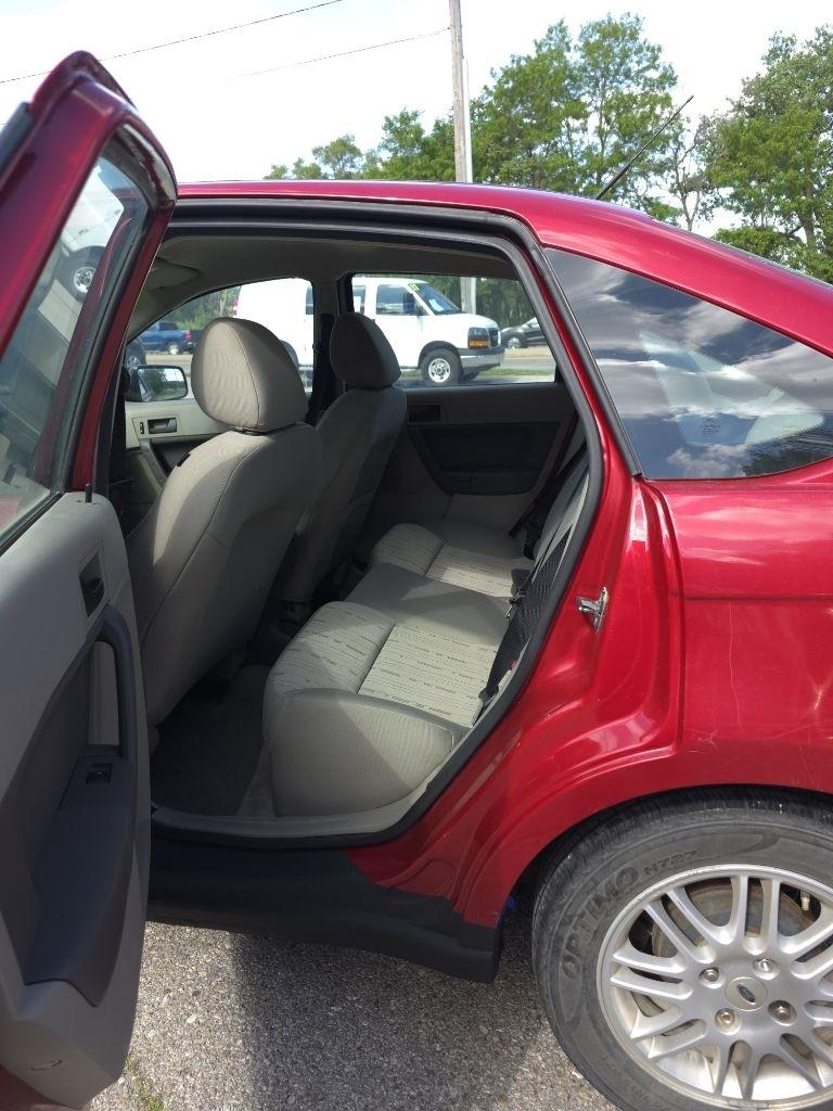 Ford Focus  2010