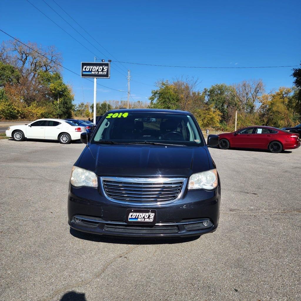 2014 Chrysler Town & Country TOURING