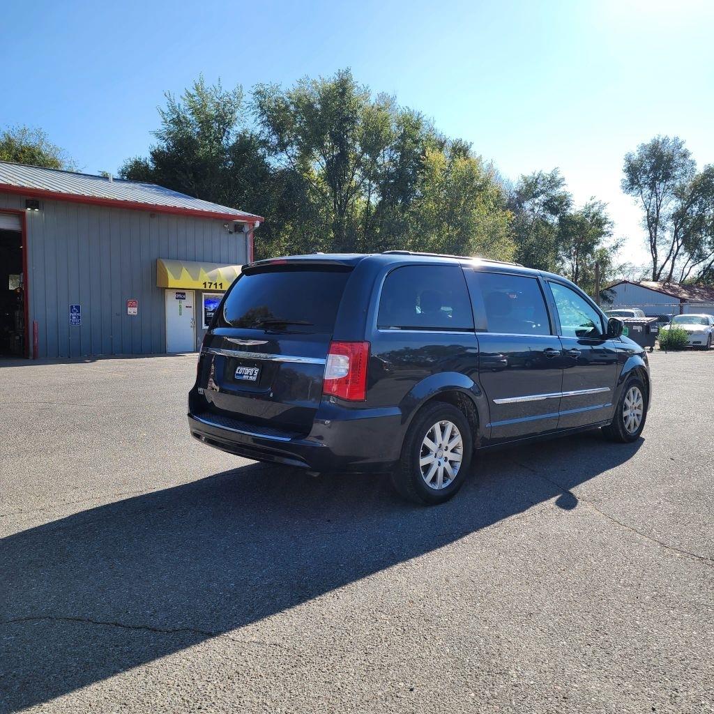 Chrysler Town & Country  2014
