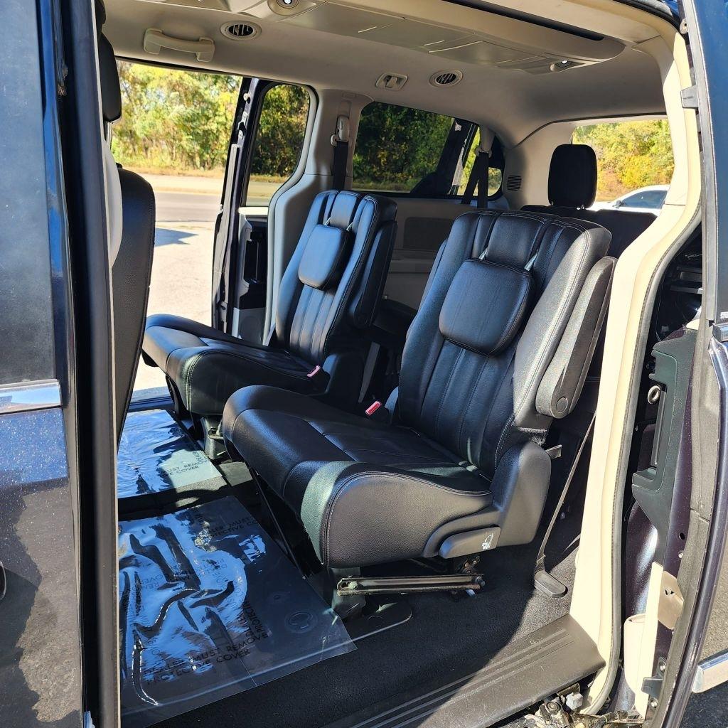 Chrysler Town & Country  2014