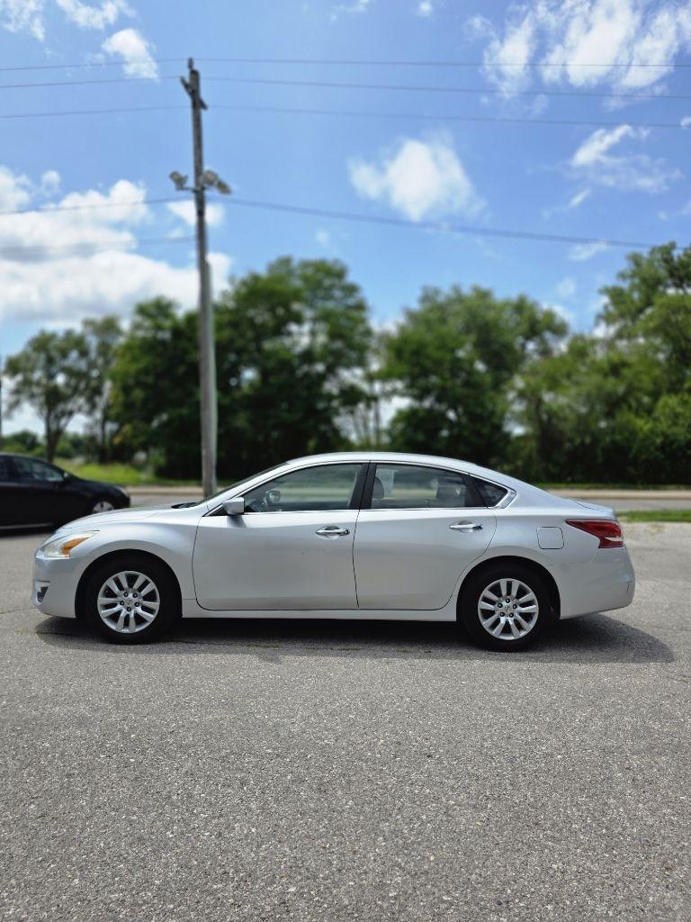 Nissan Altima  2013