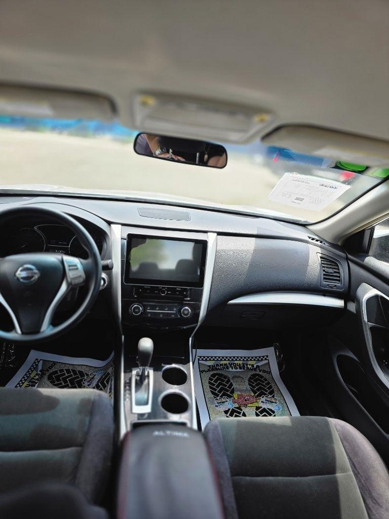 Nissan Altima  2013