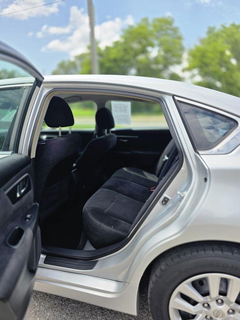 Nissan Altima  2013