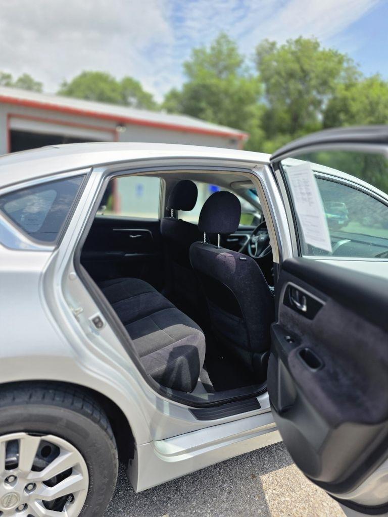 Nissan Altima  2013