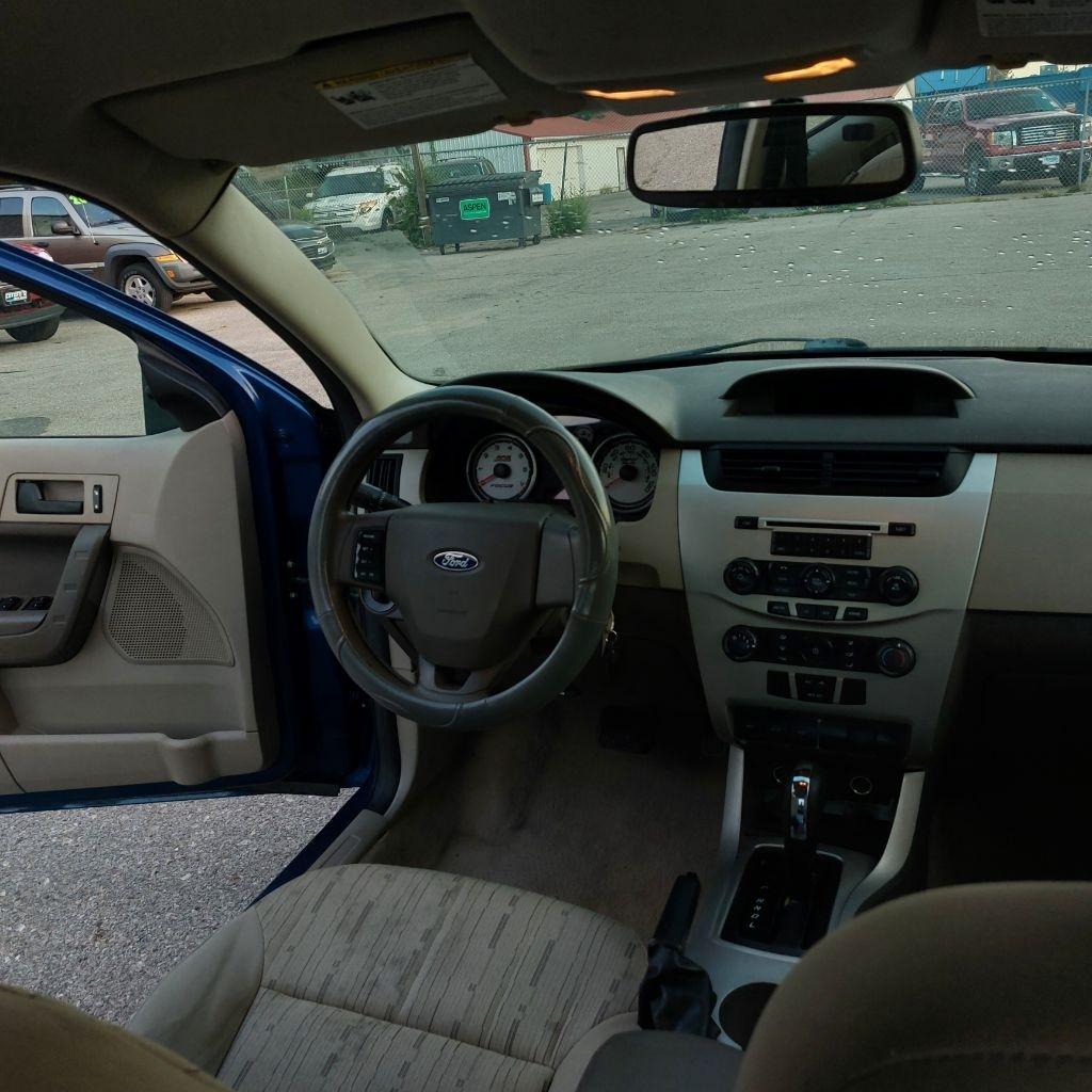 Ford Focus  2009