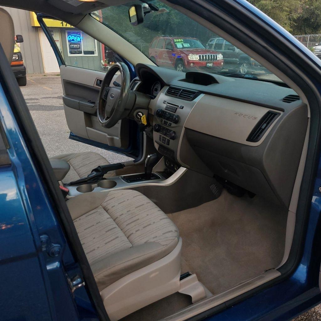 Ford Focus  2009