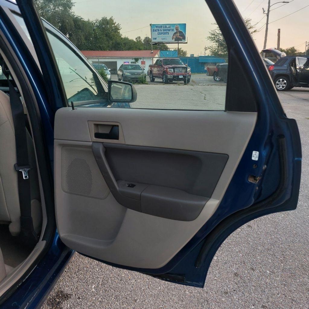 Ford Focus  2009