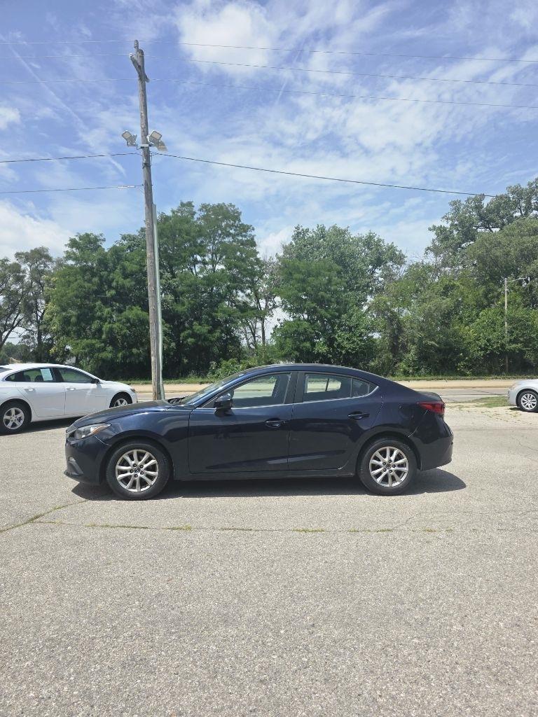 Mazda MAZDA3  2016