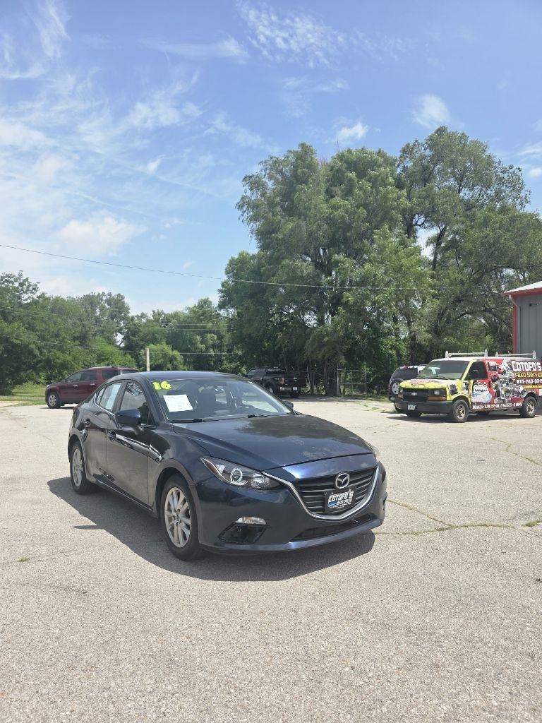 Mazda MAZDA3  2016