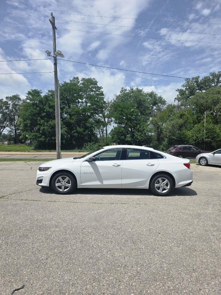 Chevrolet Malibu  2023