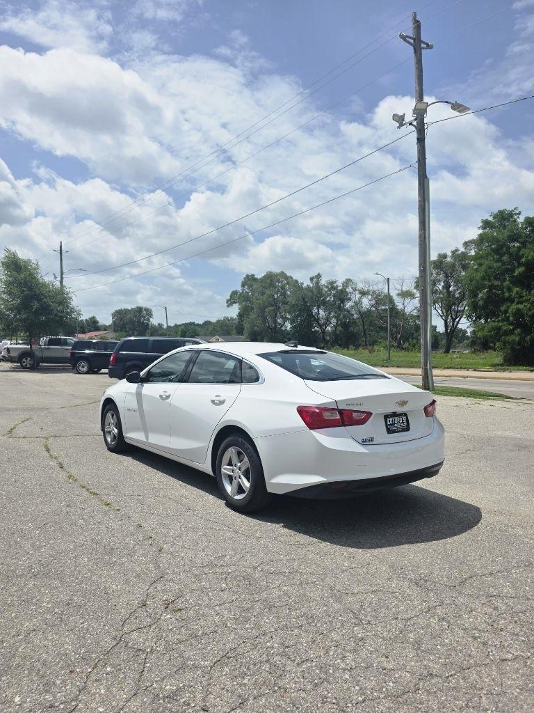 Chevrolet Malibu  2023