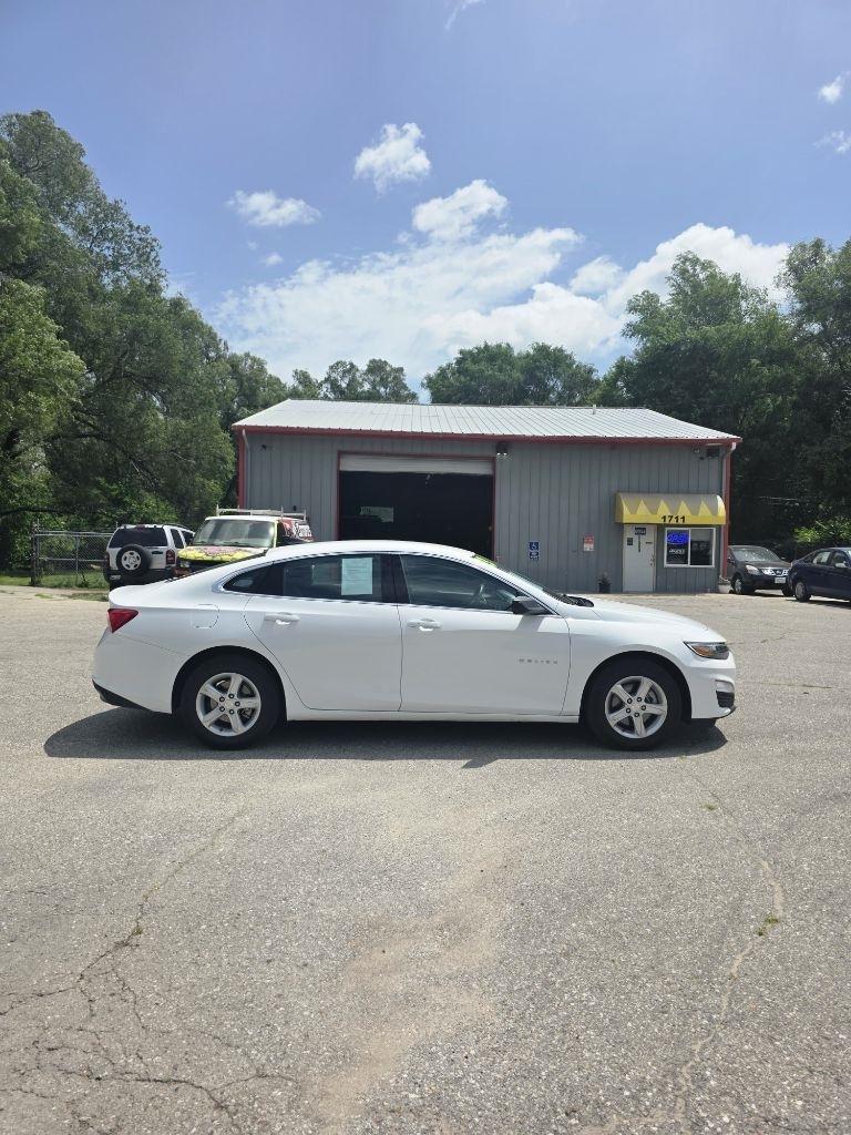 Chevrolet Malibu  2023