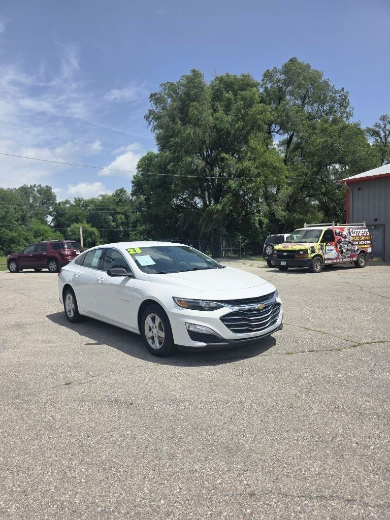Chevrolet Malibu  2023