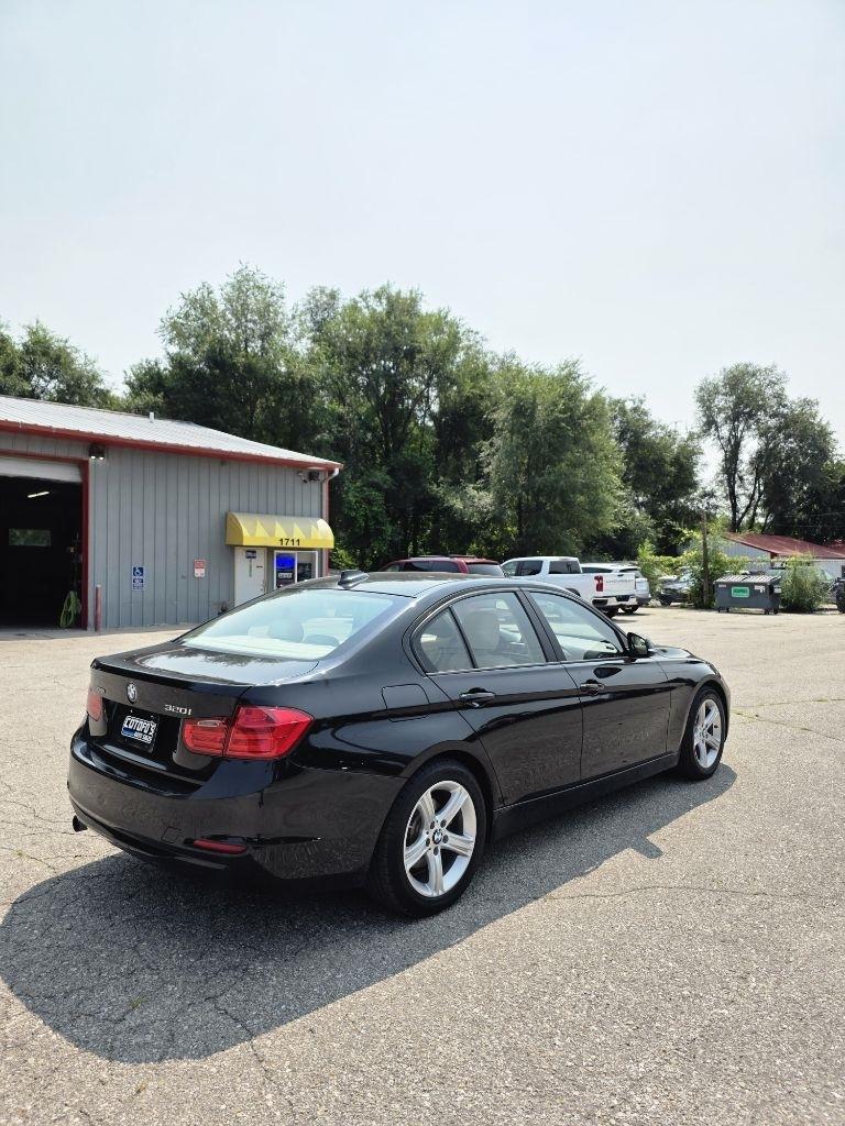 BMW 3-Series  2014