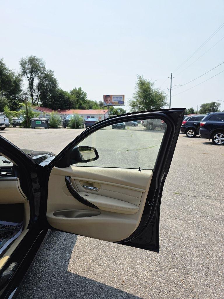BMW 3-Series  2014