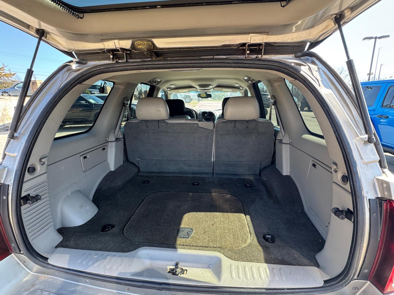 Oldsmobile Bravada  2003