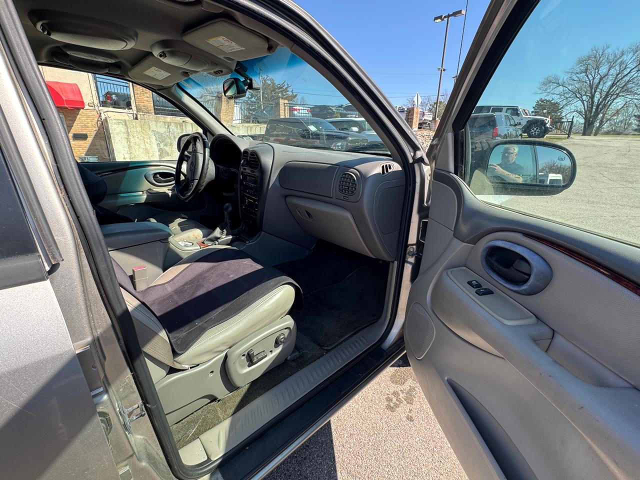 Oldsmobile Bravada  2003