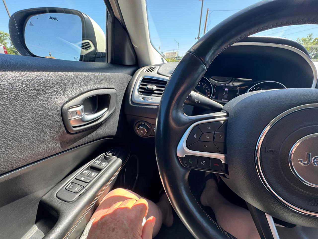Jeep Compass Latitude 2019
