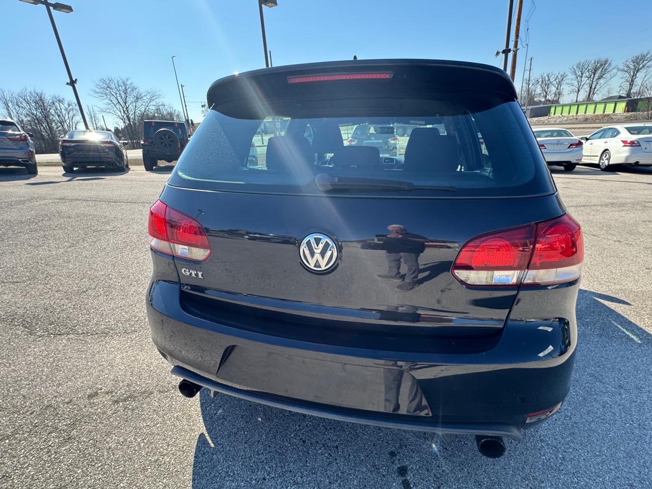 Volkswagen GTI  2012