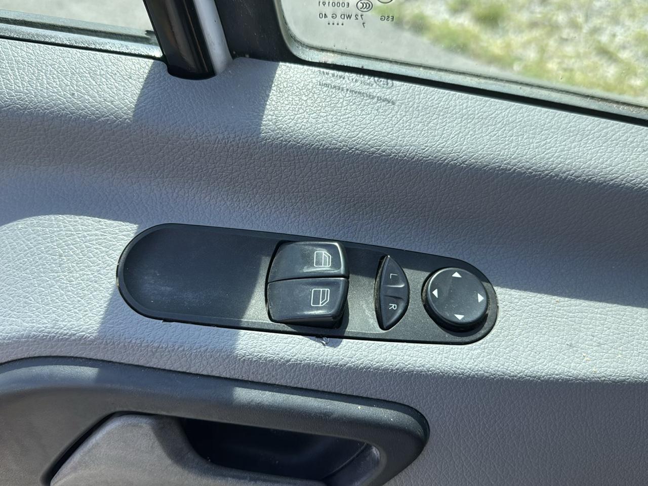 Dodge Sprinter Van  2008