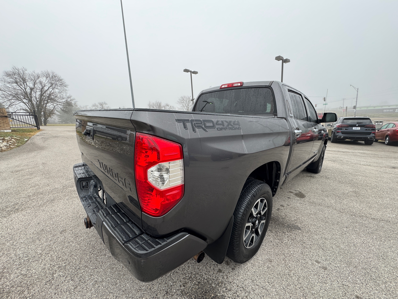 Toyota Tundra  2014